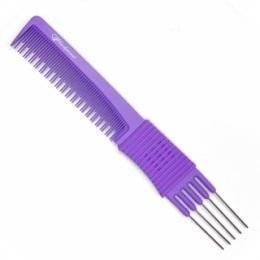 Расческа карбоновая для стрижки волос Gera Professional GPR00303, метал. хвостик, фиолет GP-1470